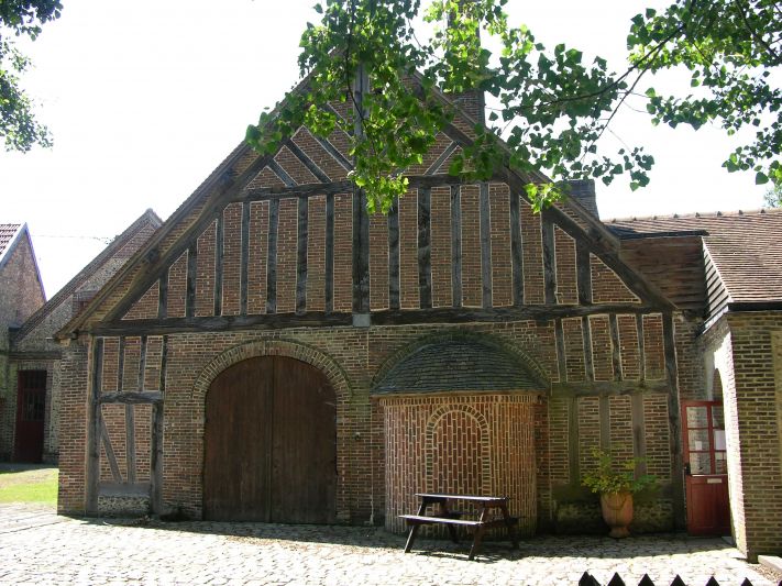 Forge façade